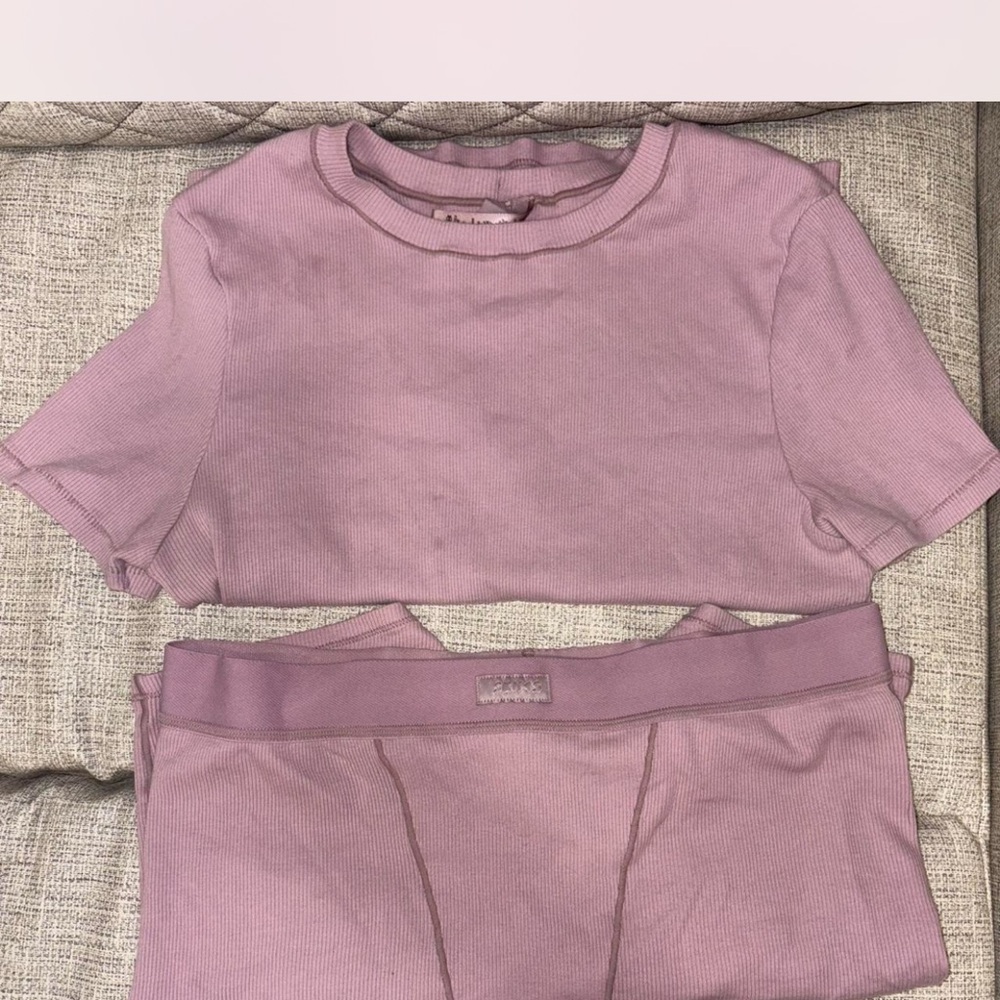 SKIMS set